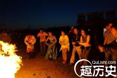 揭秘打堡垒：俄罗斯族最有趣的体育活动