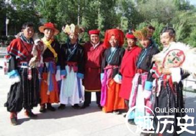 门巴族服饰 门巴族妇女穿什么样的衣服