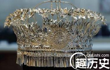苗族民族文化 苗族人为什么喜欢佩戴银饰