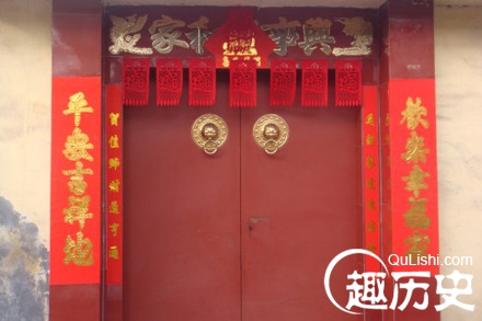 春节贴对联的由来：贴对联的寓意和顺序