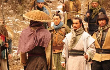 梁山好汉108人排名，为何没有王伦晁盖的位置？