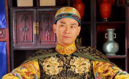 红花会的陈家洛是什么身份？表面反清实则是乾隆卧底？