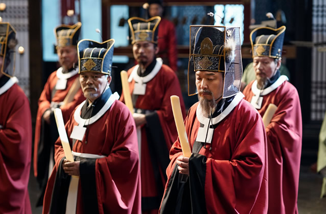 《资治通鉴》在司马光死后险些被毁于一旦，这究竟是怎么回事呢？