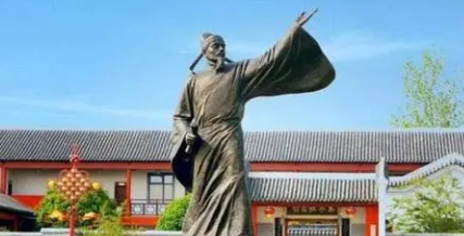 唐诗代表人物生平简介:岑参,与高适并称为“高岑”