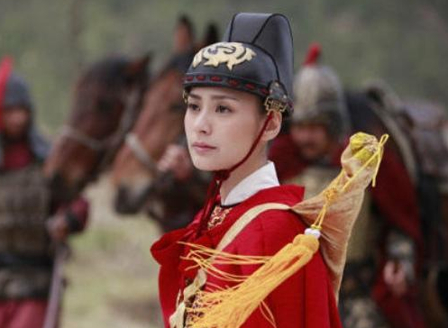 武则天为什么会重用在在掖庭为奴的上官婉儿?