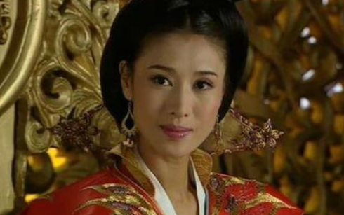 成语“车水马龙”有哪些故事?又该作何解释呢?