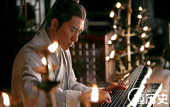 “曲有误,周郎顾”主人公是谁以及是什么意思?
