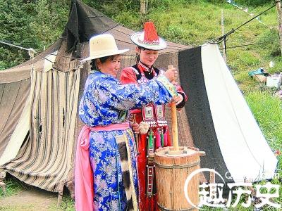 裕固族的生活礼仪与禁忌 出门看黄历办事也看黄历